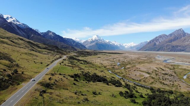 ニュージーランドの世界遺産「マウント・クック山」の空撮
