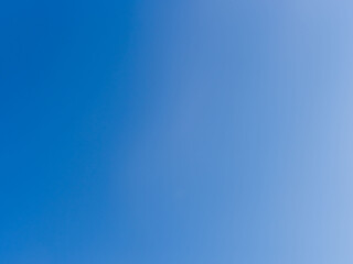 冬の青空と薄い雲02