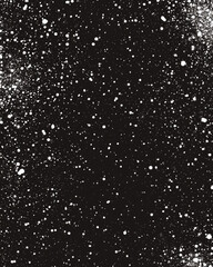 Obraz premium A transparent black distressed overlay background featuring a lightly aged texture and sporadically scattered tiny white particles, invoking the stillness of snowflakes falling in darkness 