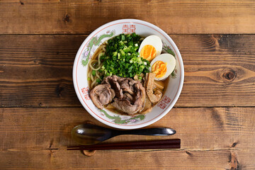 鴨だし醤油ラーメン
