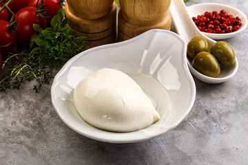 Gurmet organic mozzatla dairy cheese