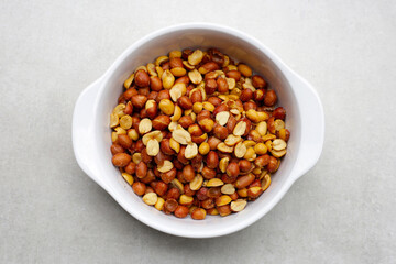 Red skin peanuts roasted salted, peanut snacks