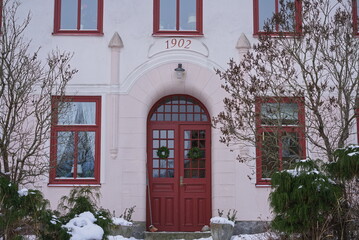 old house in the city