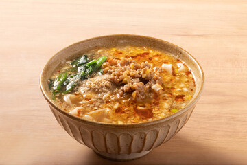 坦々うどん