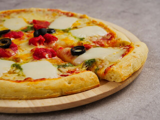 PIZZA