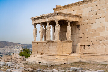 Obraz premium The Caryatids are the daughters of Athens and support the temple of the Erechtheion