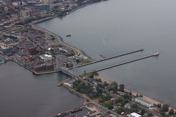 Naklejka premium Aerial view of the city of Duluth in northern Minnesota on Lake Superior. 