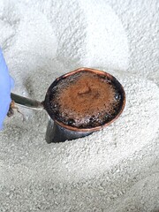 coffee in silica cement