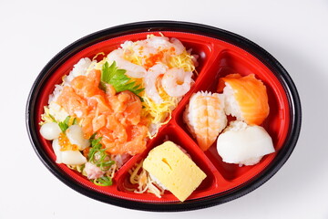 ちらし寿司と手まり寿司