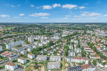 Fototapeta premium Ausblick auf Neusäß an der Schmutter im Großraum Augsburg in Schwaben