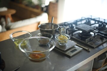 ワッフルを作るための材料を並べたところ