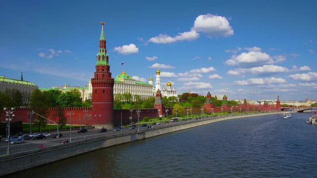 Moscow Kremlin and river view time-lapse, hyper-lapse.