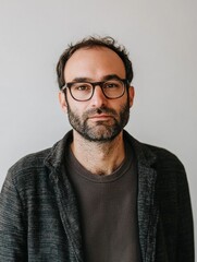Obraz premium Man with glasses and beard