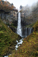 日光　紅葉　いろは坂