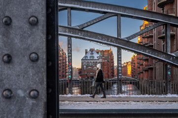 Letztes Licht in der Hamburger Speicherstadt im Winter