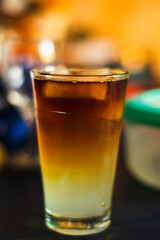 Bebida con hielo el vado alto