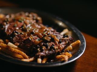 Beef with fries