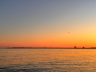 Fototapeta premium sunset over the sea