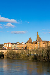 Pont Vieux crossing the Tarn and Ingres Bourdelle Museum in Montauban