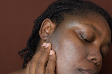 Sunscreen applied on brown skin, sunscreen leaving a white cast on dark brown skin, sun protection...