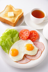 Fototapeta premium ハムエッグ朝食