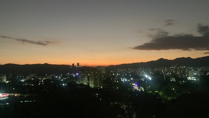 Obraz premium sunrise over the city