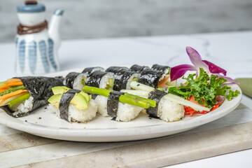 thai asian sushi food