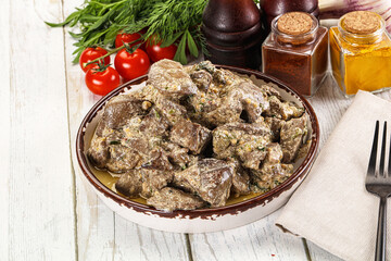 Roasted chicken liver with cream