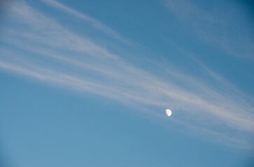 月と空