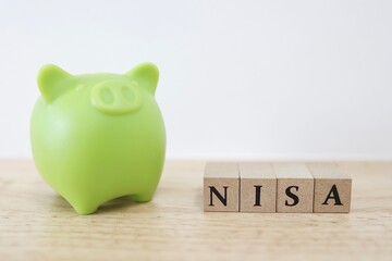 NISA 豚の貯金箱