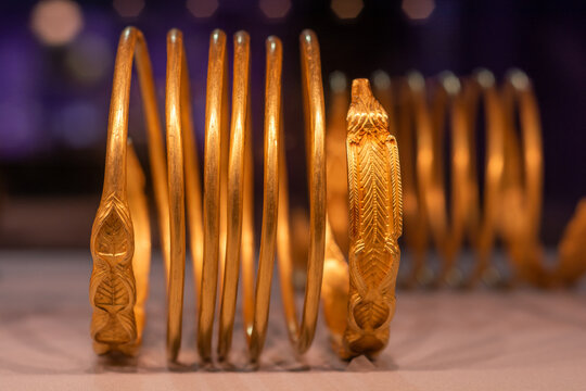 Dacian bracelets Romanian patrimony