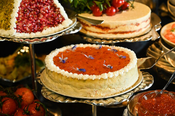 cheesecake with edible flowers, dessert, cheesecake
