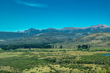 Obraz premium Steppe and andes mountains landscape, nahuel haupi park, argentina