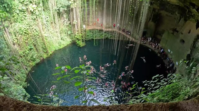 Ik Kil Cenote in Yucatan (Mexico)