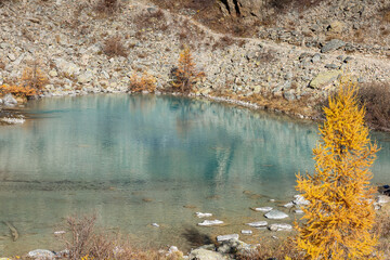 Lac de la Douche (Ecrins - France - Alpes)
