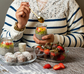 Healthy Chia Pudding with Fresh Fruit – healthy Breakfast or Snack Option
