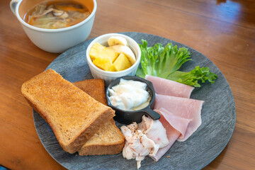 ヘルシーな朝食