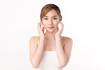Naklejka premium Beautiful young asian woman with clean fresh skin on white background, Face care, Facial treatment, Cosmetology, beauty and spa, Asian women portrait.