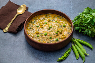 Creamy and Flavorful Methi Matar Malai A Rich North Indian Curry with Fenugreek, Green Peas, and Aromatic Spices in Silky Gravy
