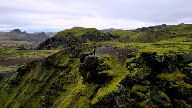 Icelandic Valley at Pakgil in Autumn - Drone 4K