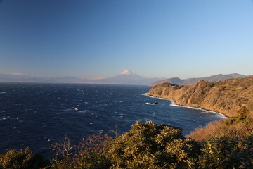 西伊豆の海。恋人岬から見る富士山。