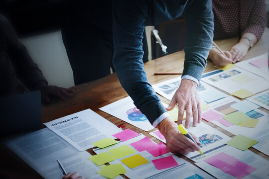 Collaborative brainstorming session with documents