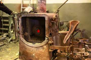 Foundry - casting non-ferrous metals in centrifugal metallurgical furnace