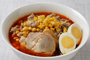 ピリ辛ラーメン