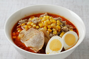 ピリ辛ラーメン