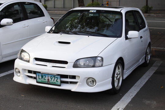 Toyota starlet glanza at Neo classic car show in Muntinlupa, Philippines