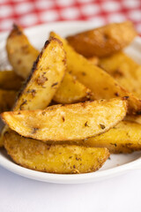 Crispy Herb-Seasoned Potato Wedges