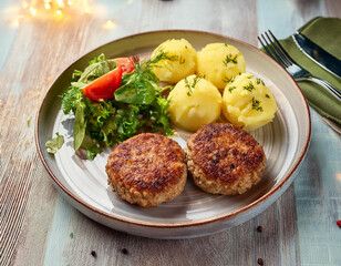 Kotlet mielony zraz tradycyjny polski obiad