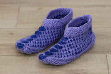 Woolen slippers