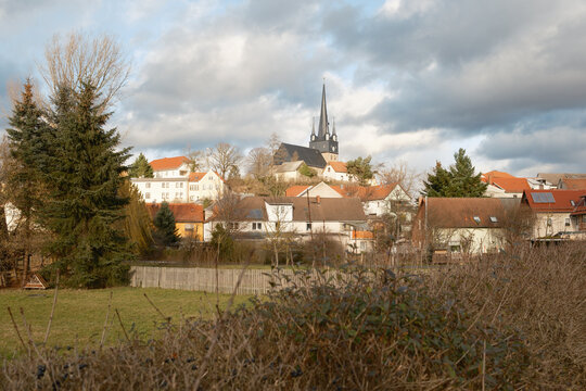 Blick auf Neunhofen bei Neustadt an der Orla im Winter